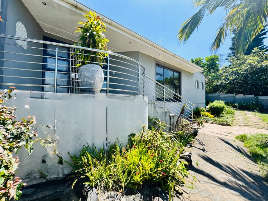 10 Bedroom Property for Sale in Amalinda Eastern Cape